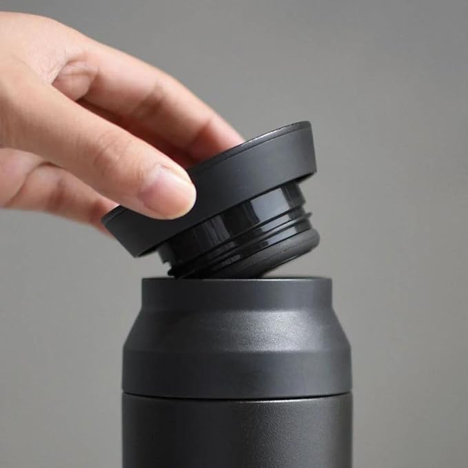 KINTO 20946 Travel Tumbler, 16.9 fl oz (500 ml), Black, Double Wall Vacuum Construction, Heat and Cold Retention - Image 4