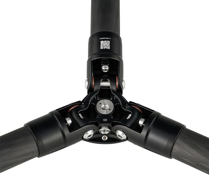 Leofoto 47" Lightweight Carbon Fiber Travel Tripod, Professional Compact Tripod - Image 3