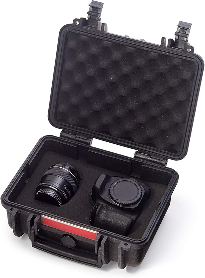Amazon Basics Hard Camera Case - Image 6