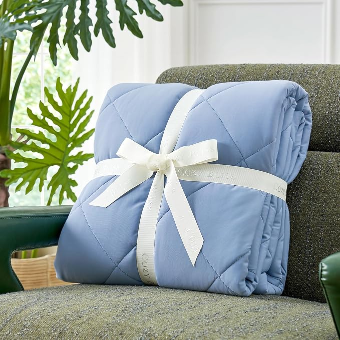 Cozy Bliss Cooling Throw Blanket - Image 5