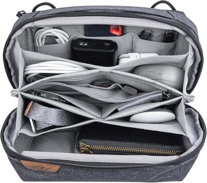 Peak Design Tech Pouch, Electronics Organizer - Image 2